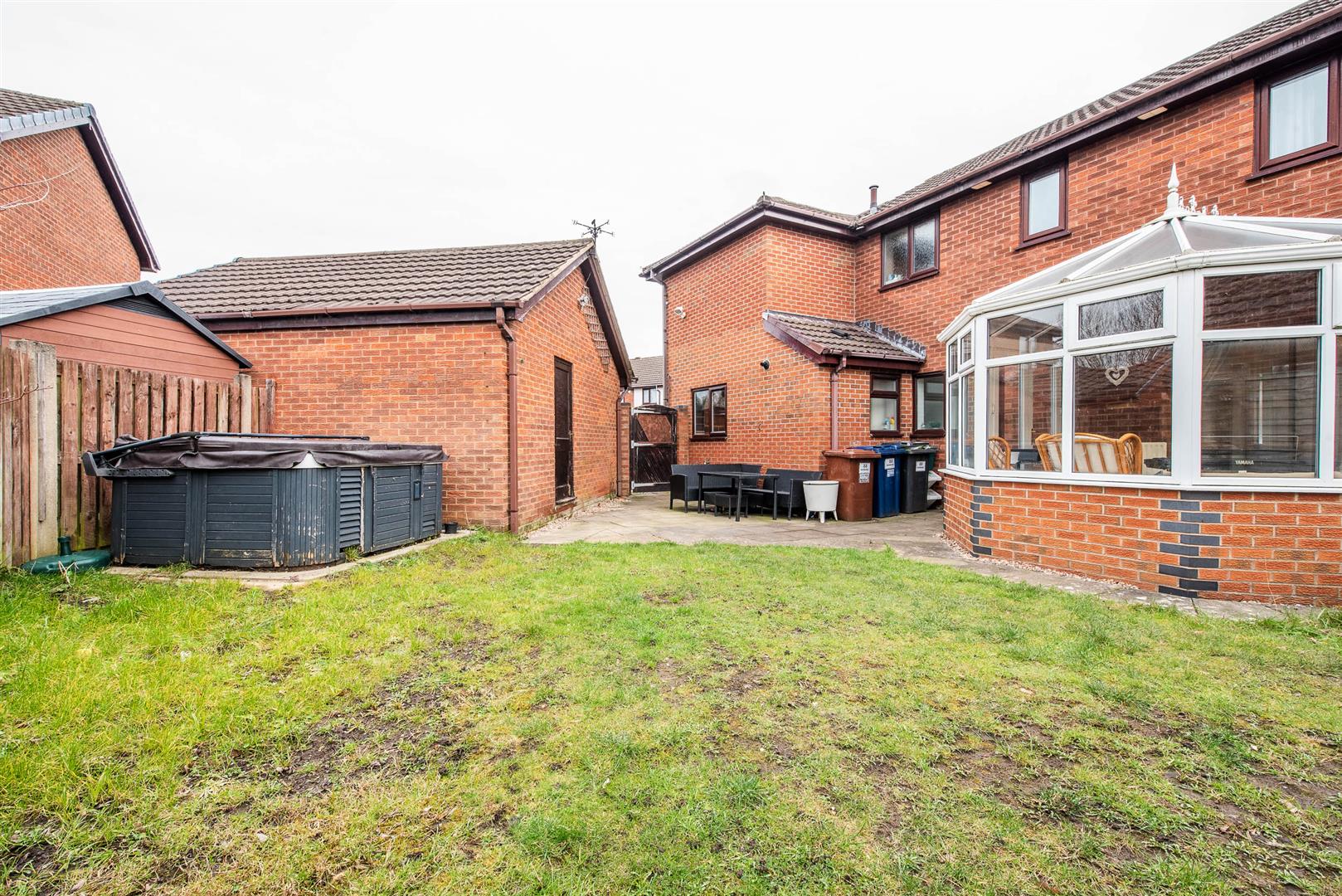 Ashfields, Leyland
